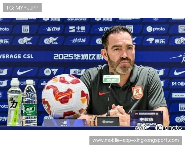 苏亚雷斯悔谈中超降级:错失机会与深刻反思 苏亚雷斯悔谈中超降级:错失机会与深刻反思