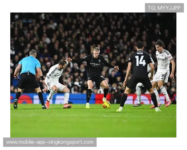 哈兰德破门助曼城4-1多特，福登双响展现不俗状态，曼联哈兰德